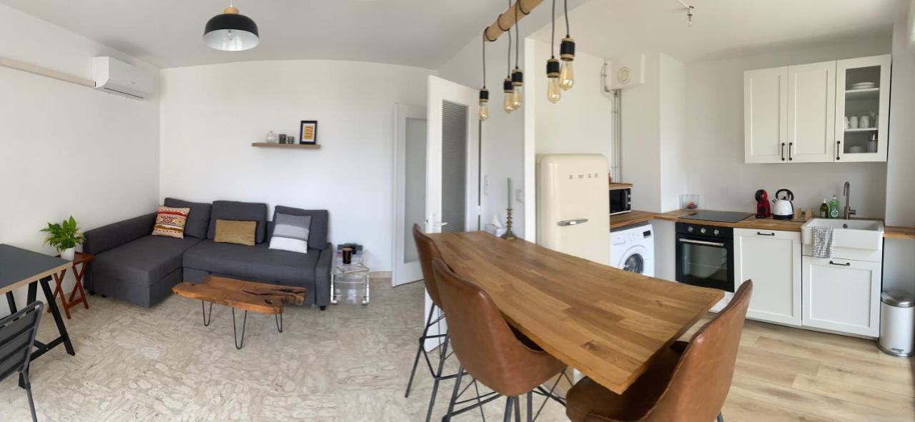Terrasse Plein Sud - Chaleureux En Centre Ville Hyères Eksteriør bilde